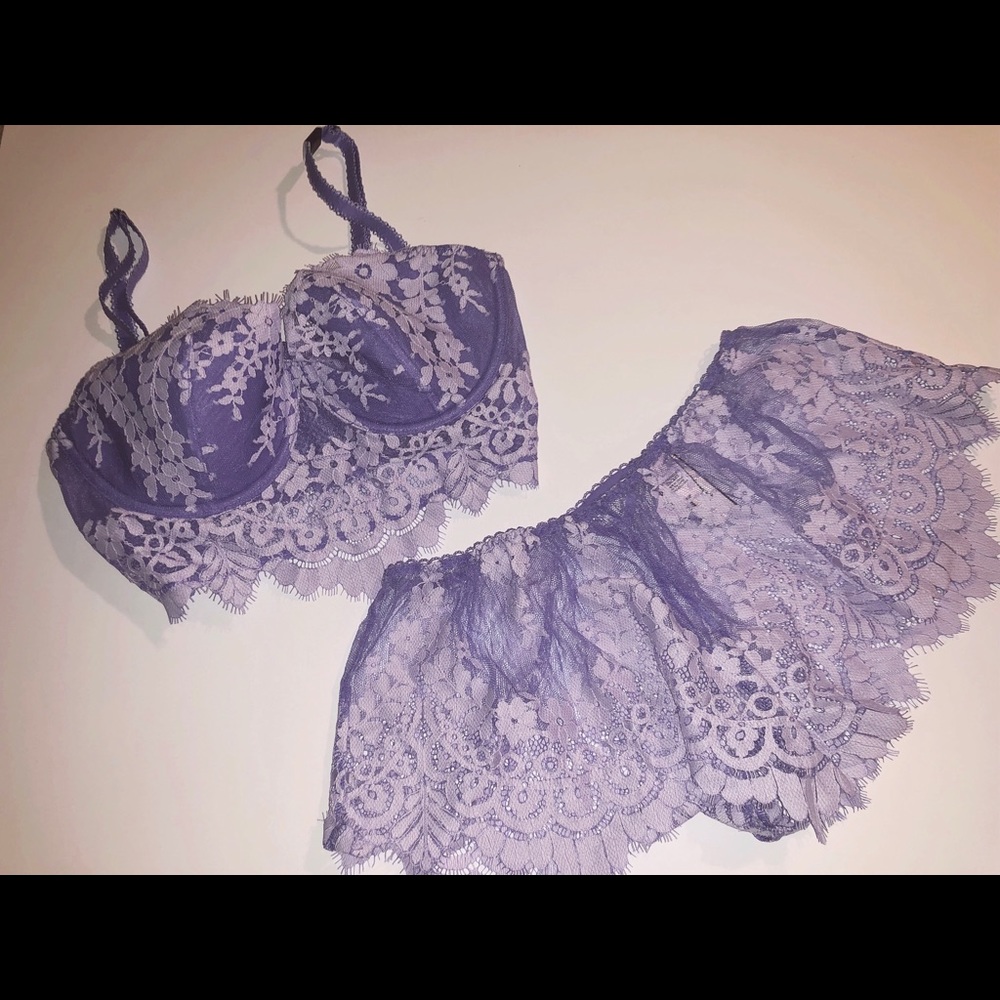 Victoria’s Secret Very Sexy Bustier & Shortie Set